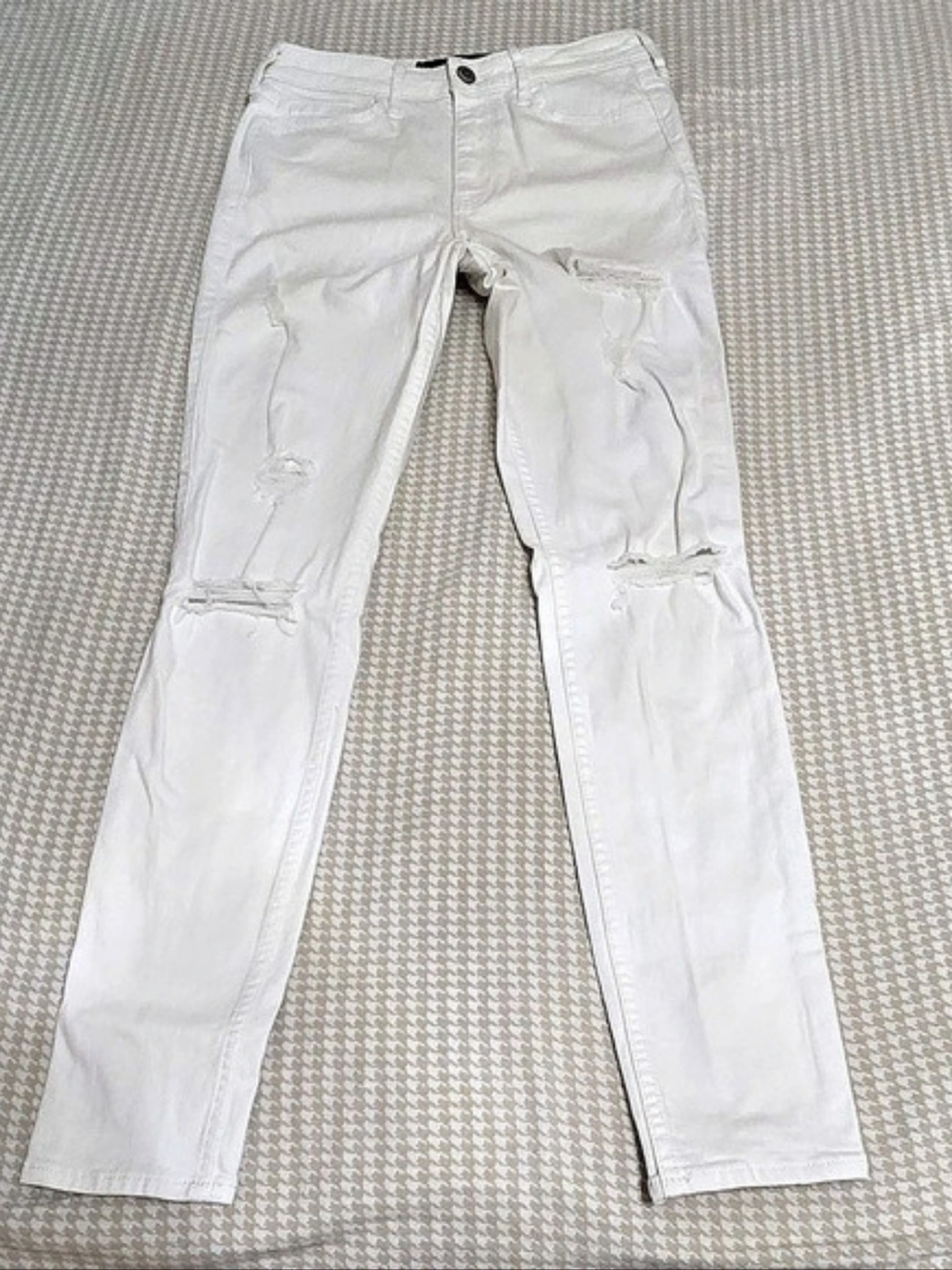 Hollister High-Rise Super Skinny Distressed White Jeans Waist 27